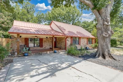 2105 Emerson Lane, Denton TX 76209 - Photo 5
