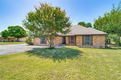 2705 County Road 920, Crowley TX 76036