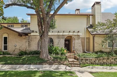 2059 Embassy Way, Carrollton TX 75006