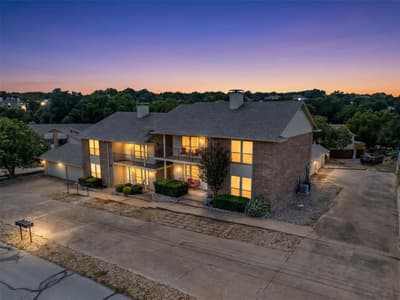 4212 Fairway Drive # 4, Granbury TX 76049 - Photo 2