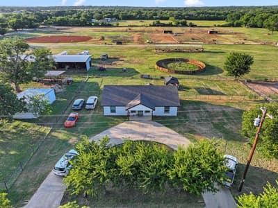 711 County Road 701, Cleburne TX 76031