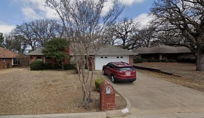 2123 Turf Club Drive, Arlington TX 76017