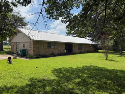 446 County Road 1605, Ravenna TX 75476