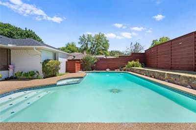 1315 Winding Brook Drive, DeSoto TX 75115