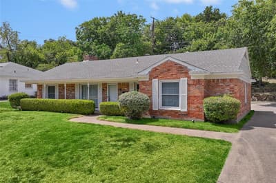 841 Brookwood Drive, Dallas TX 75224 - Photo 2