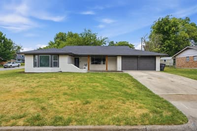 5512 Westcreek Drive, Fort Worth TX 76133