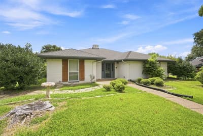 2005 Yorkstown Drive, Ennis TX 75119 - Photo 4