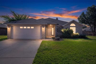 737 E Sheila Circle, Joshua TX 76058