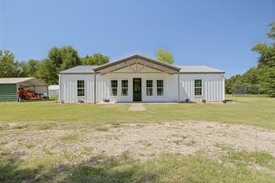 822 Private Road 7370, Point TX 75472 - Photo 2