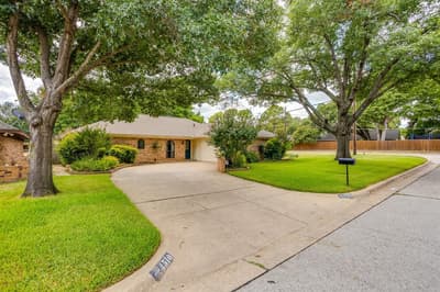 4510 Longacres Court, Arlington TX 76016
