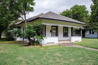 301 Madison Street, Cleburne TX 76033