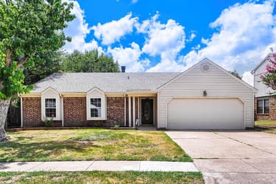 314 Sandlewood Lane, Euless TX 76039