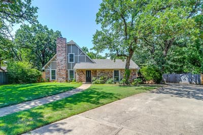5716 Tumbleweed Court, Arlington TX 76017