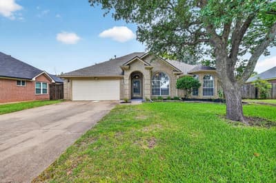 6740 Old Mill Court, North Richland Hills TX 76182