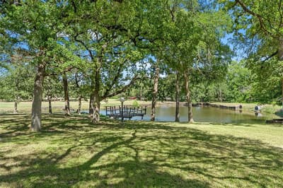 108 Spring Creek Street, Lacy Lakeview TX 76705 - Photo 3