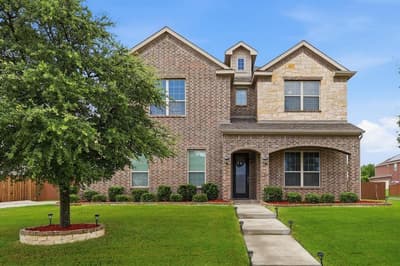 3033 Charing Cross Road, Midlothian TX 76065