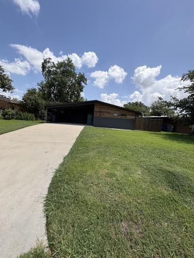 3609 Seguin Drive, Dallas TX 75220 - Photo 2