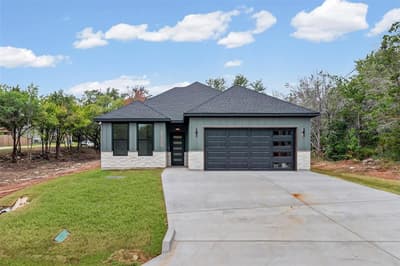 5108 Stoneridge Drive, Granbury TX 76048