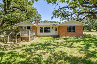 4536 County Road 806, Cleburne TX 76031