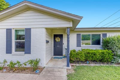 216 N Prairie View Road, Crowley TX 76036