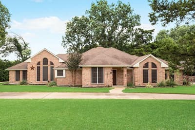 602 Creek View Circle, Ovilla TX 75154