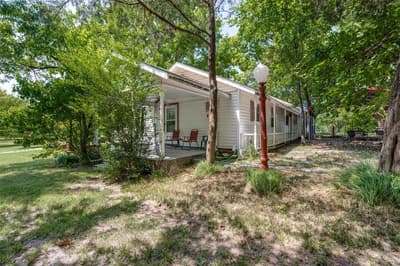 402 Jones Street, Tom Bean TX 75489