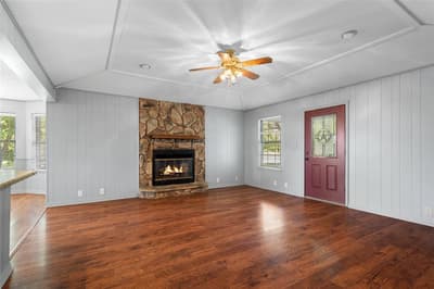205 Murchison Street, Farmersville TX 75442 - Photo 4