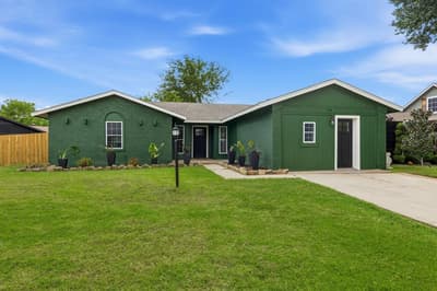 526 Village Drive, Lewisville TX 75067