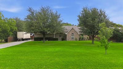 306 Oak Drive, Argyle TX 76226
