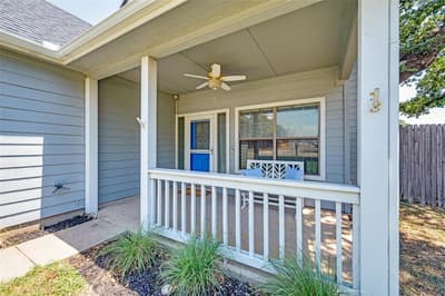 100 S Lakeview Drive, Lake Dallas TX 75065