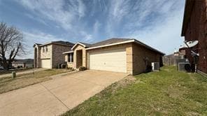 603 Ambarella Street, Arlington TX 76002