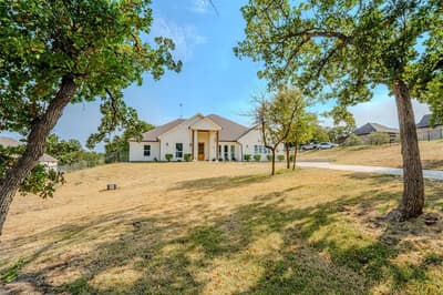 182 Saddle Horn Trail, Boyd TX 76023