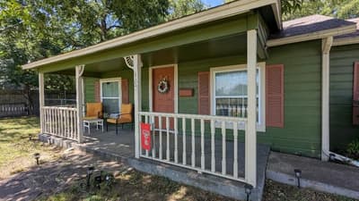 107 Brown Street, Mansfield TX 76063