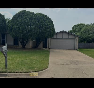 3701 South Court, Fort Worth TX 76133