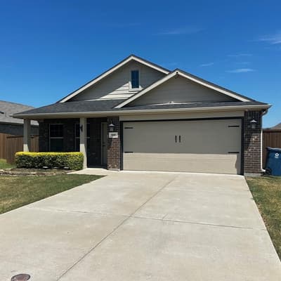1017 Skyline Drive, Hutchins TX 75141