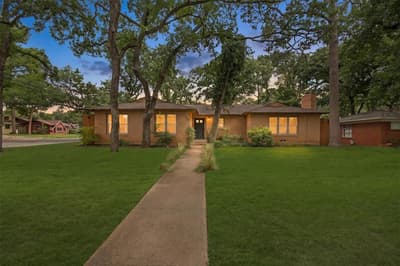 1200 Barker Street, Arlington TX 76012