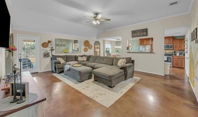 213 Woodlands Boulevard, Bellmead TX 76705 - Photo 4