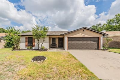 6245 Stardust Drive S, Watauga TX 76148