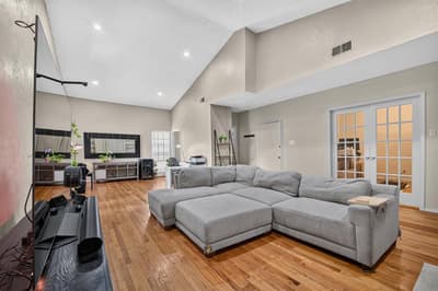 10437 High Hollows Drive # 220, Dallas TX 75230
