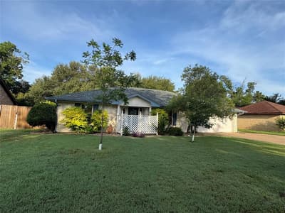 1104 Dove Hollow Road, Granbury TX 76048