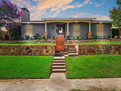 2922 Spring Brook Drive, Garland TX 75044