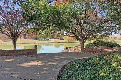 5963 River Bend Drive, Benbrook TX 76132