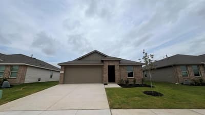529 BABBLING BROOK Drive, Denton TX 76259