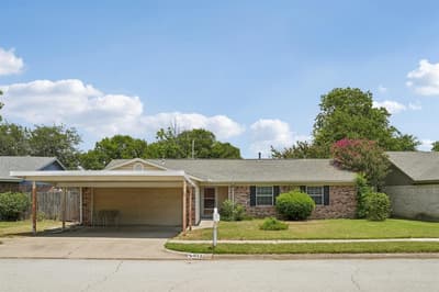813 Blue Ridge Trail, Saginaw TX 76179