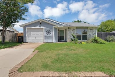 4205 Spindletree Lane, Fort Worth TX 76137
