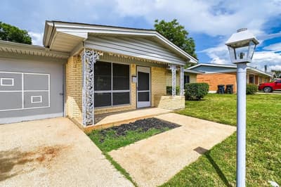 1405 Oak Grove Road, Fort Worth TX 76134