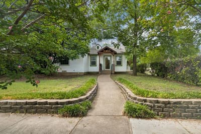 2218 Mountain Lake Road, Dallas TX 75224