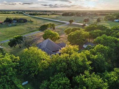 135 Kirkpatrick Road, Ennis TX 75119 - Photo 3