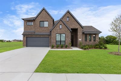 552 Holiday Avenue, Waxahachie TX 75165