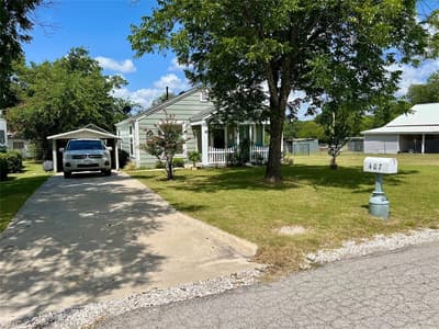 407 Baylor Street, Nocona TX 76255